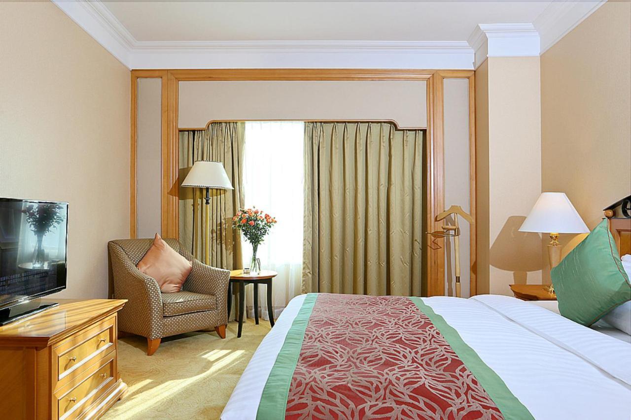 Regency Hotel Shantou Exterior photo